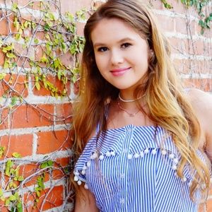 Meet your Posher, Lydia